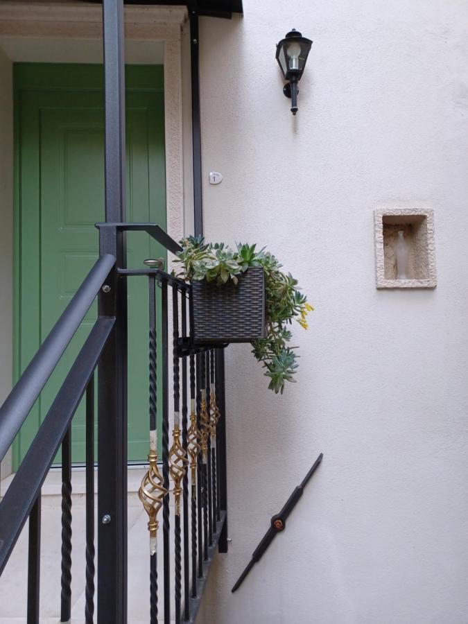 Monnalisa House Apartman Malcesine Kültér fotó